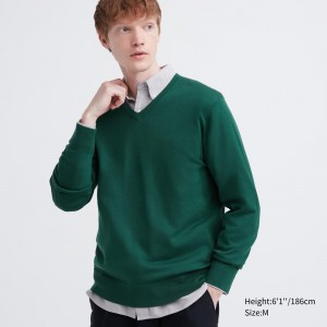 Uniqlo Extra Fine Merino V Neck Jumper Jumpers Herr Gröna | VMBON-1586